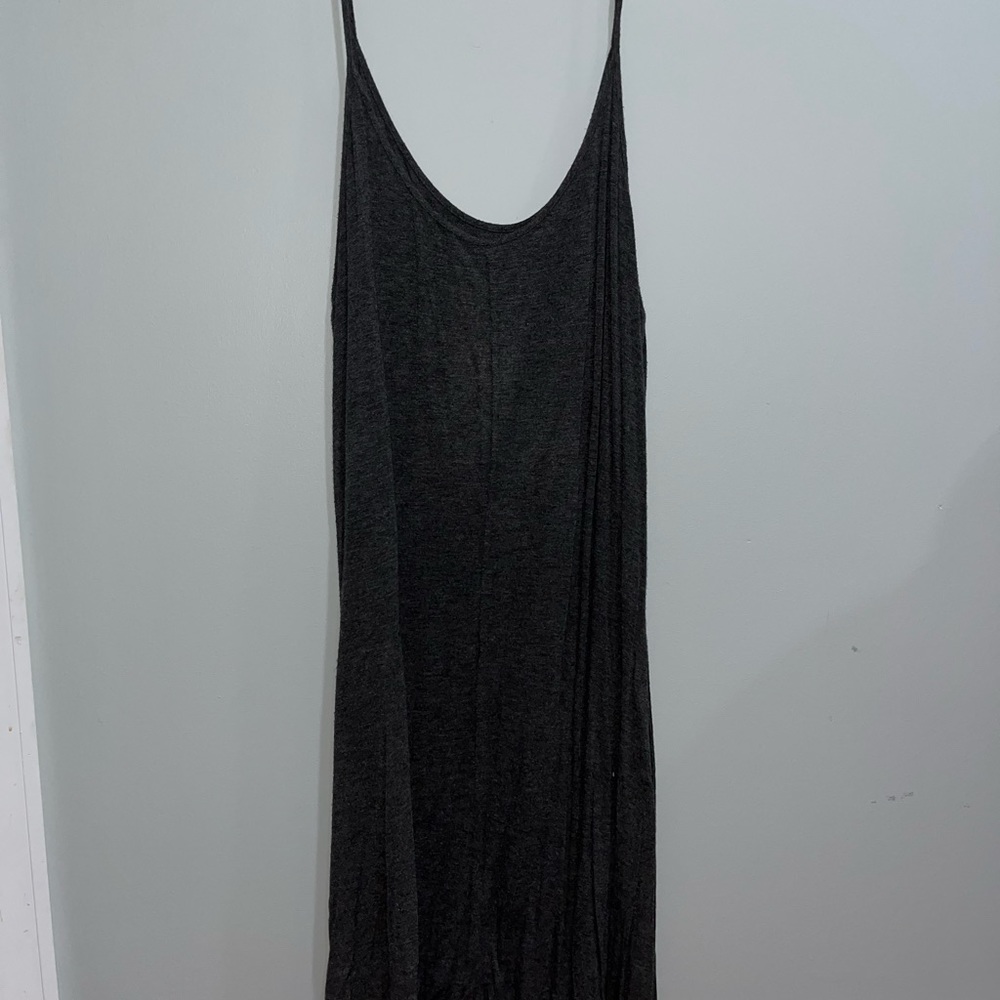 Plain gray casual dress. Size medium.